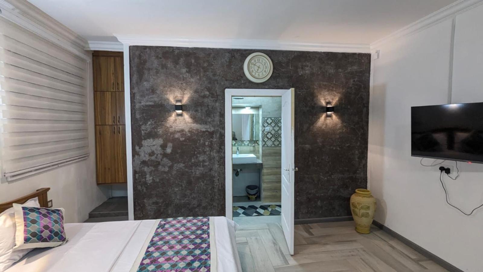 Happy House - Cosy Apartment With Private Pool And Walking Distance To Blue Bay Beach エクステリア 写真
