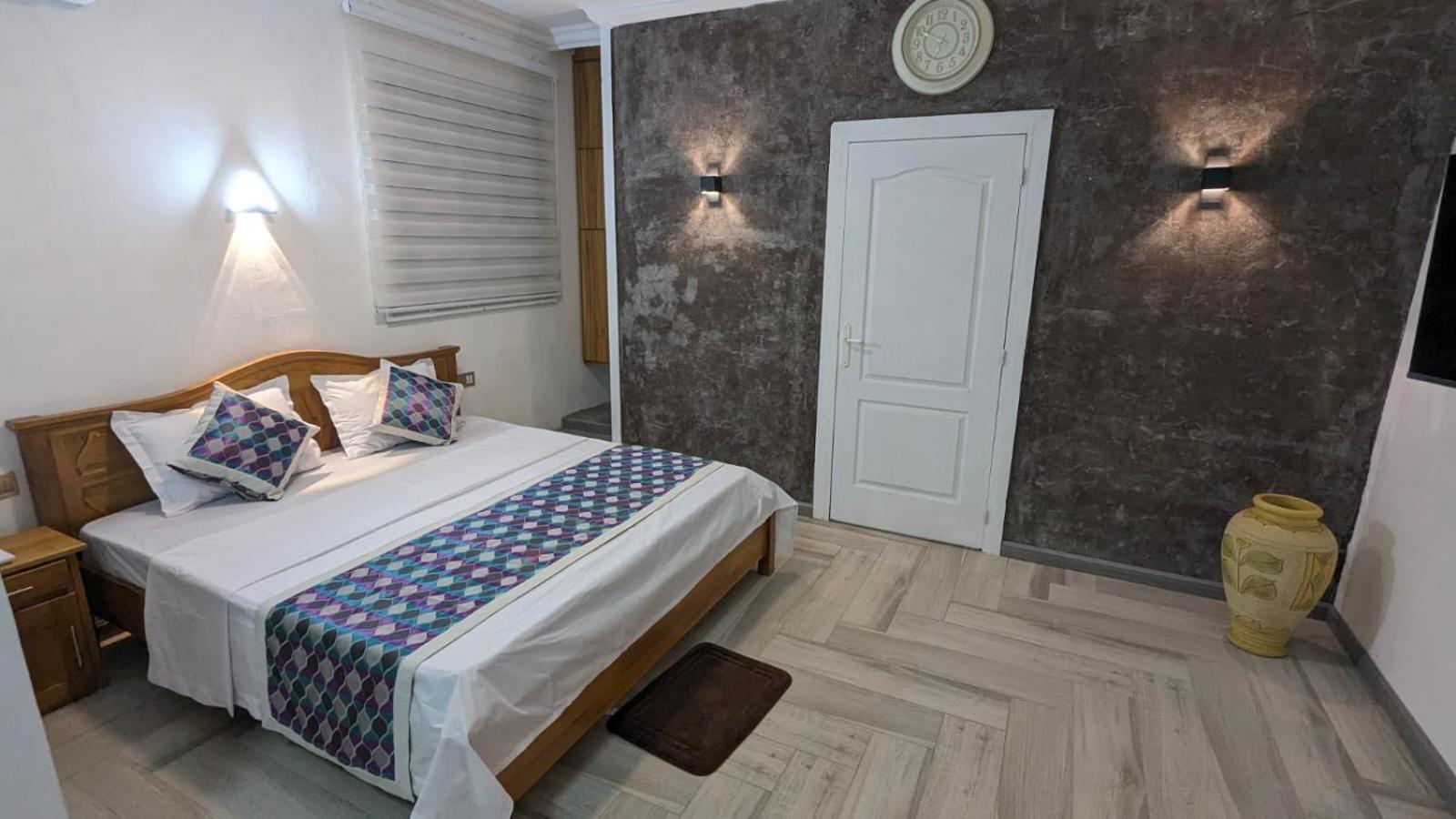 Happy House - Cosy Apartment With Private Pool And Walking Distance To Blue Bay Beach エクステリア 写真